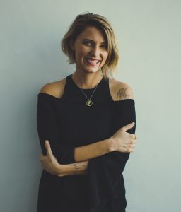 IMG 6197 256x300