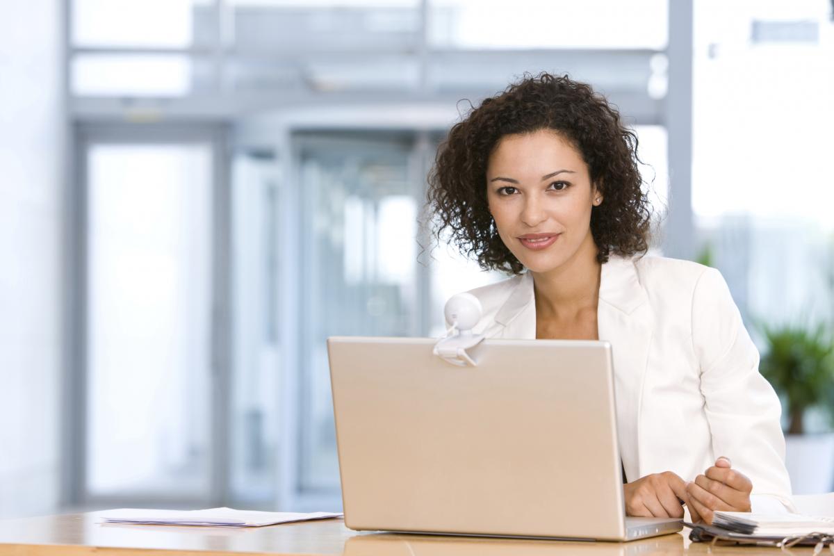 woman & laptop